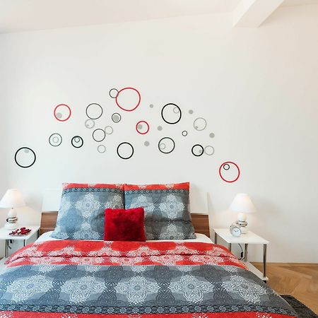 Soukenicka Apartments Prag Exterior foto